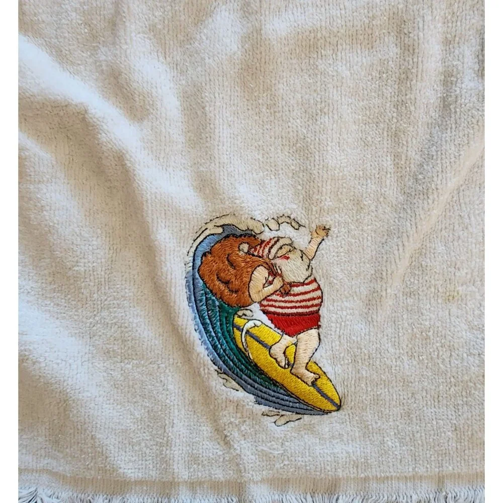 Christmas Embroidered Cotton Hand Towels With‎ Fringe Set of 3 11 x 14